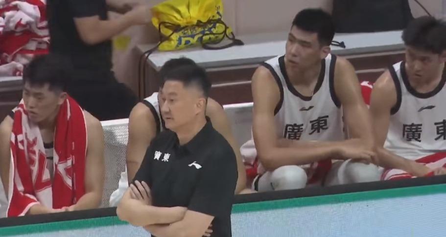 的存在, 张皓嘉