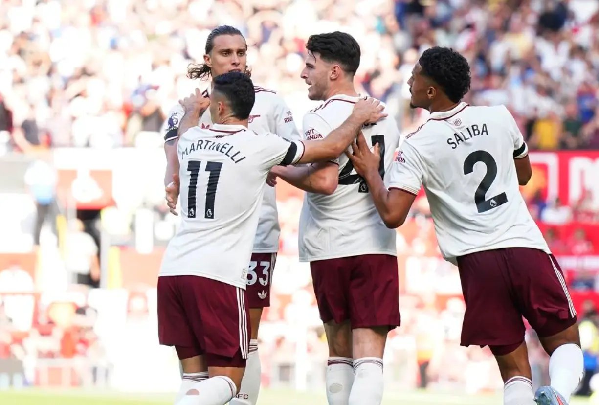 场英超比赛, AA, 曼联在英超