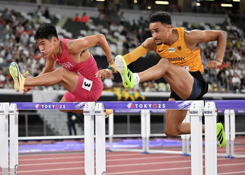 刘翔, 中国队陈圆, 倒数第二