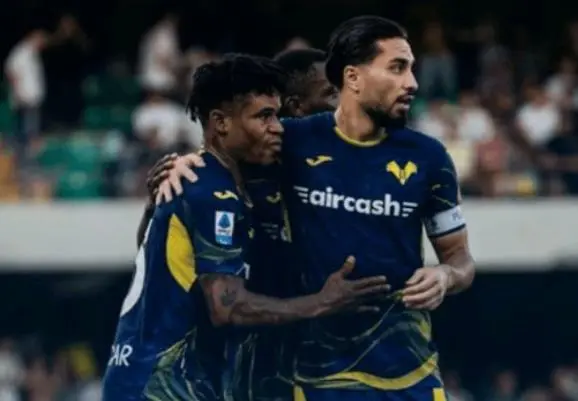 img, 所以肘击这